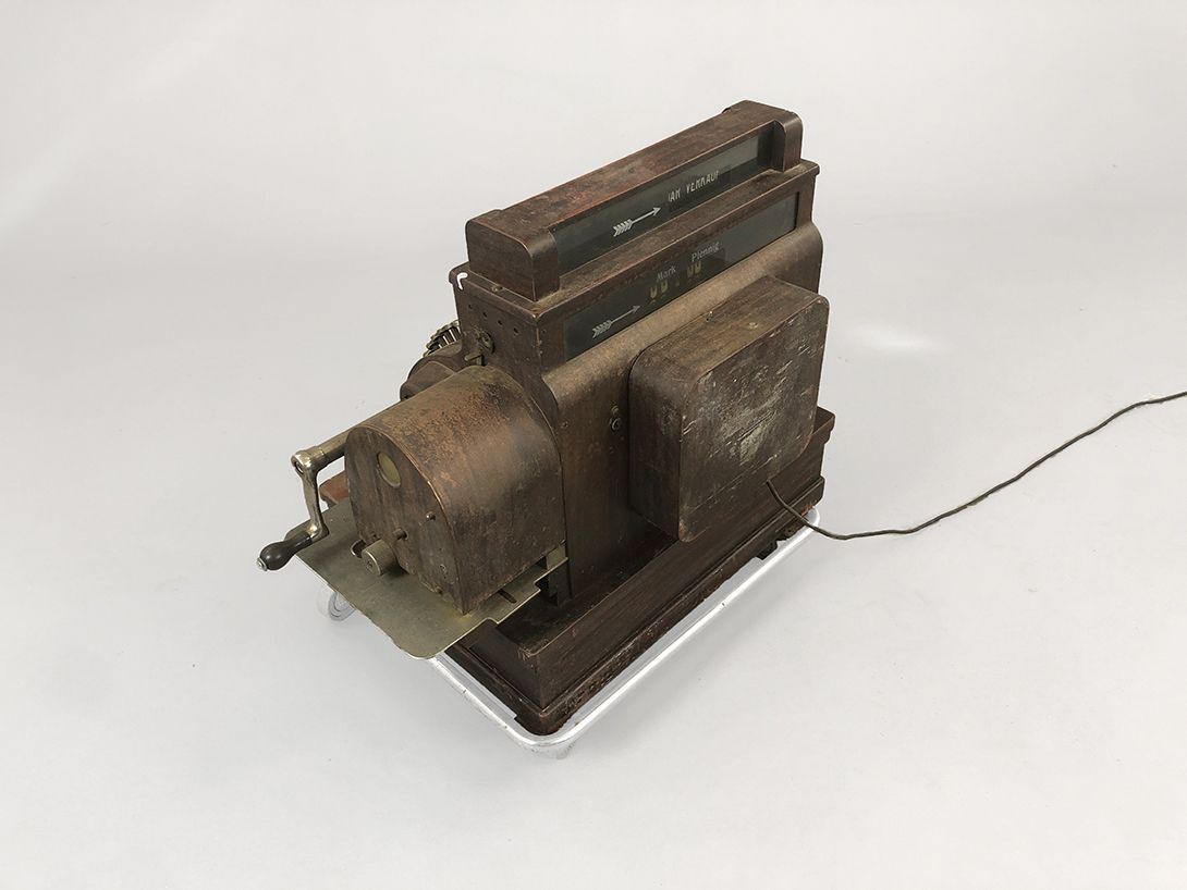 Foto Antique Cash Stand