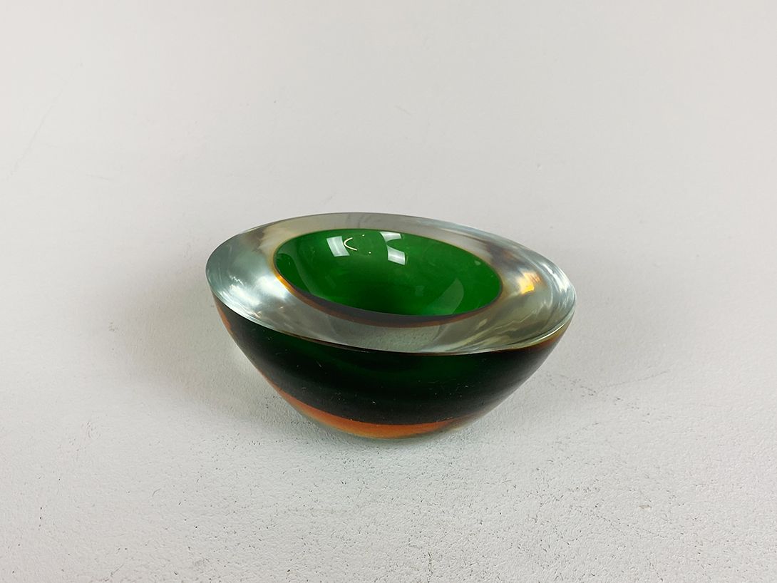 Foto Green Glass Ashtray h7x17x14