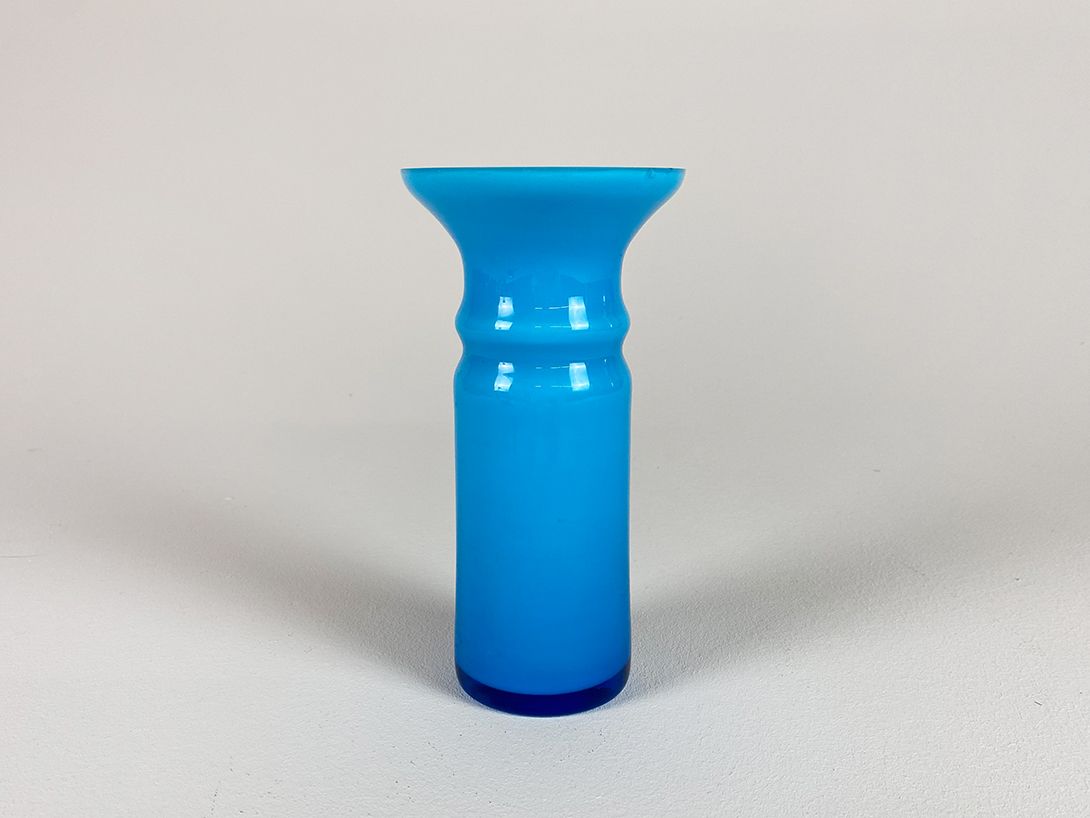 Foto Blue Glass Vase h18