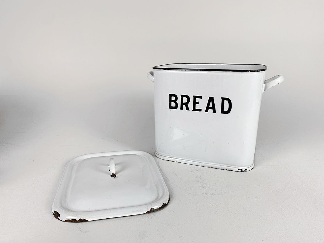 Foto Enamel Bread Box h26x27x22