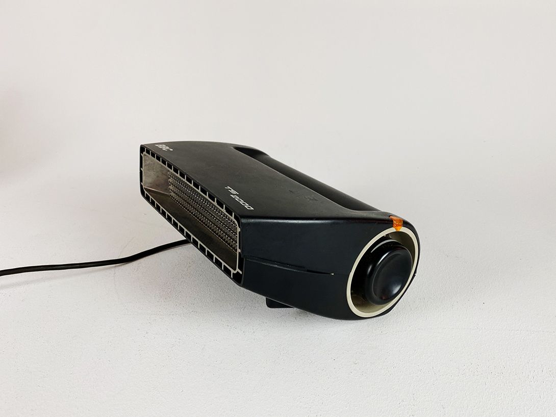 Foto Black Electric Heater TS 2000 h15x29x20