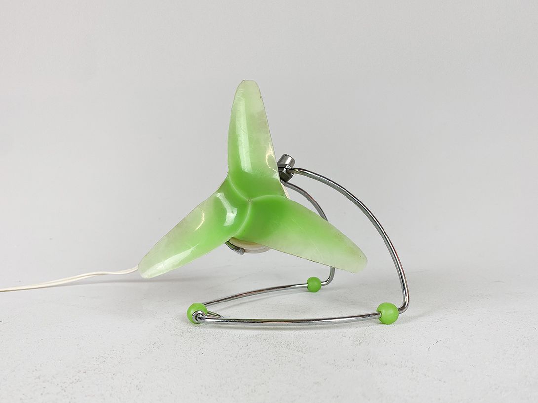 Foto Tiny Adjustable Fan h16x14x12