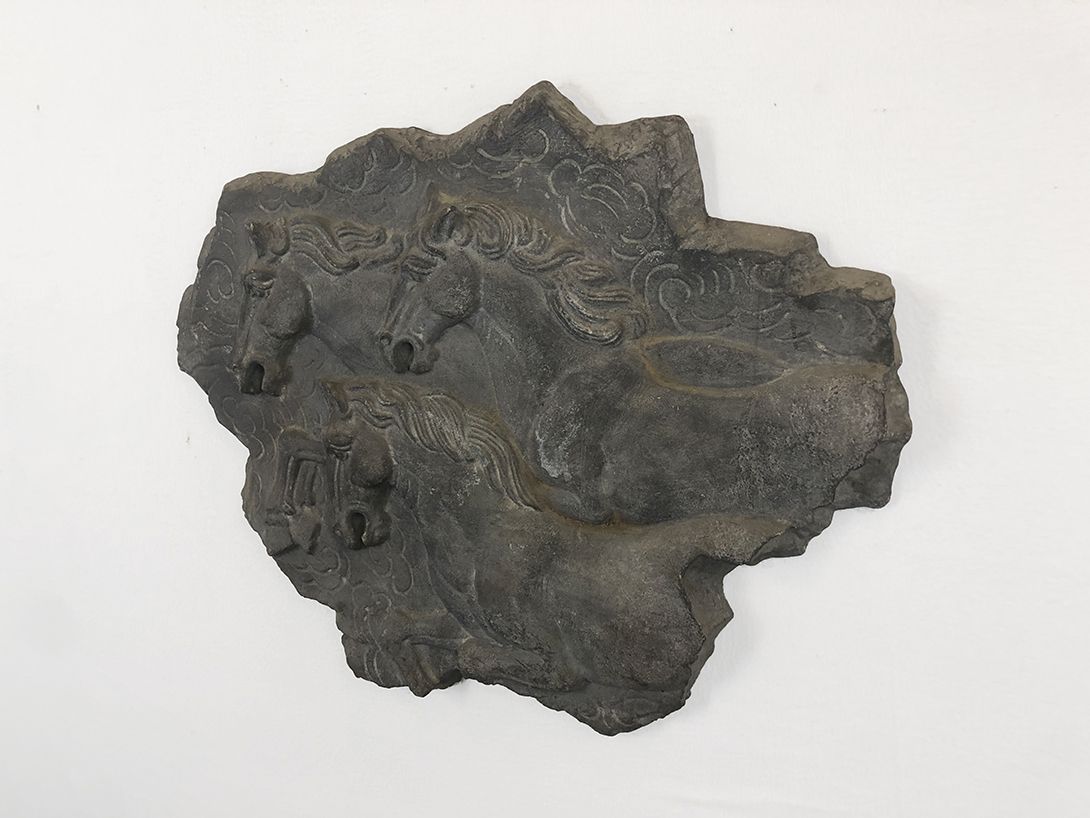 Foto Three Galloping Horses in Stone Optic h80 6C3