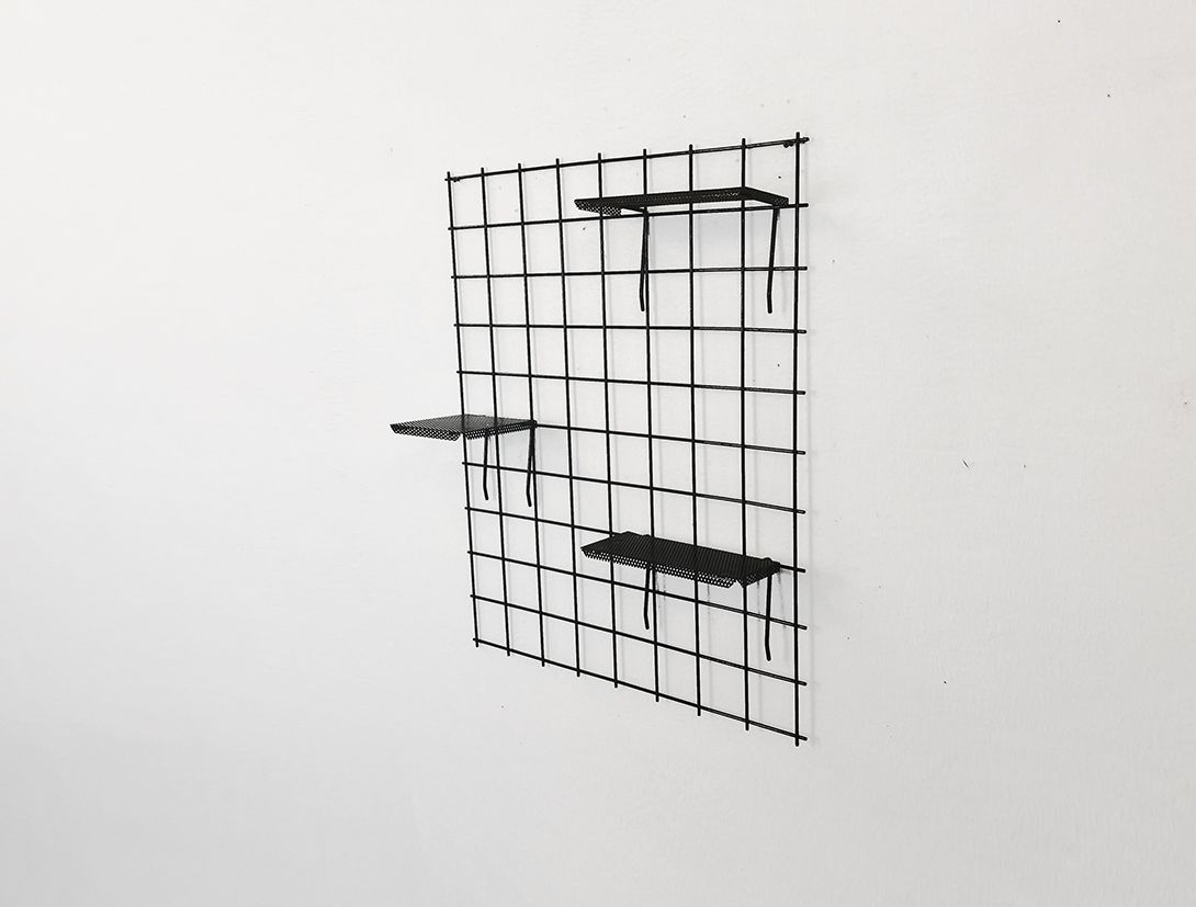 Foto Black Grid Wall Unit with Perforated Metal Shelves 3 of 3