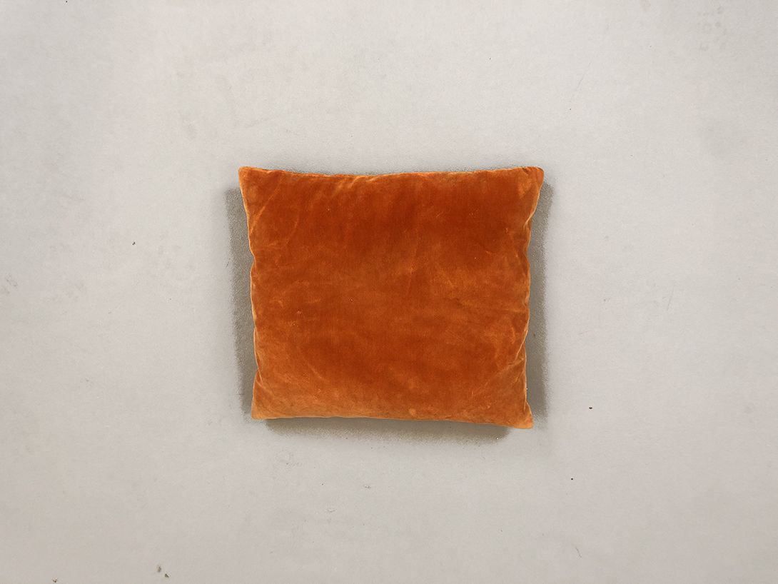 Foto Velvet Orange Pillow h35x40