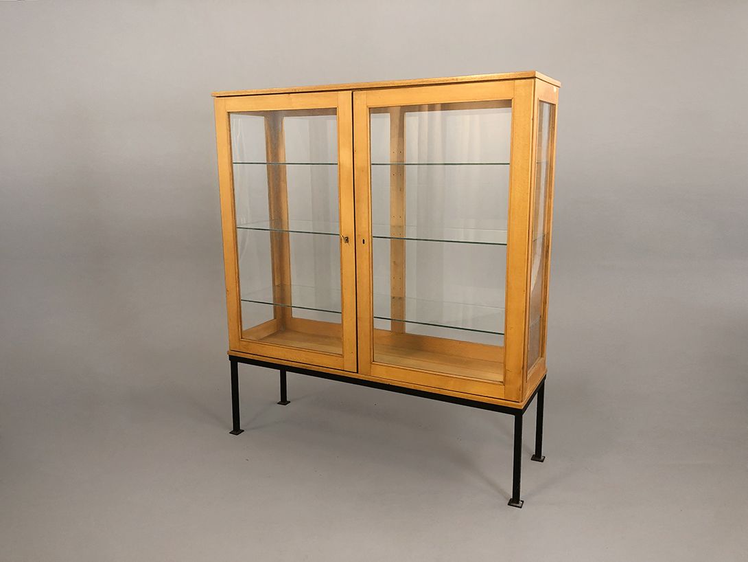 Foto Showcase Cabinet Room Divider Midcentury Modern
