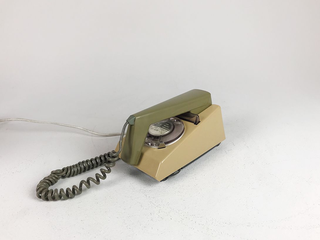 Foto Earth Toned Angular Telephone