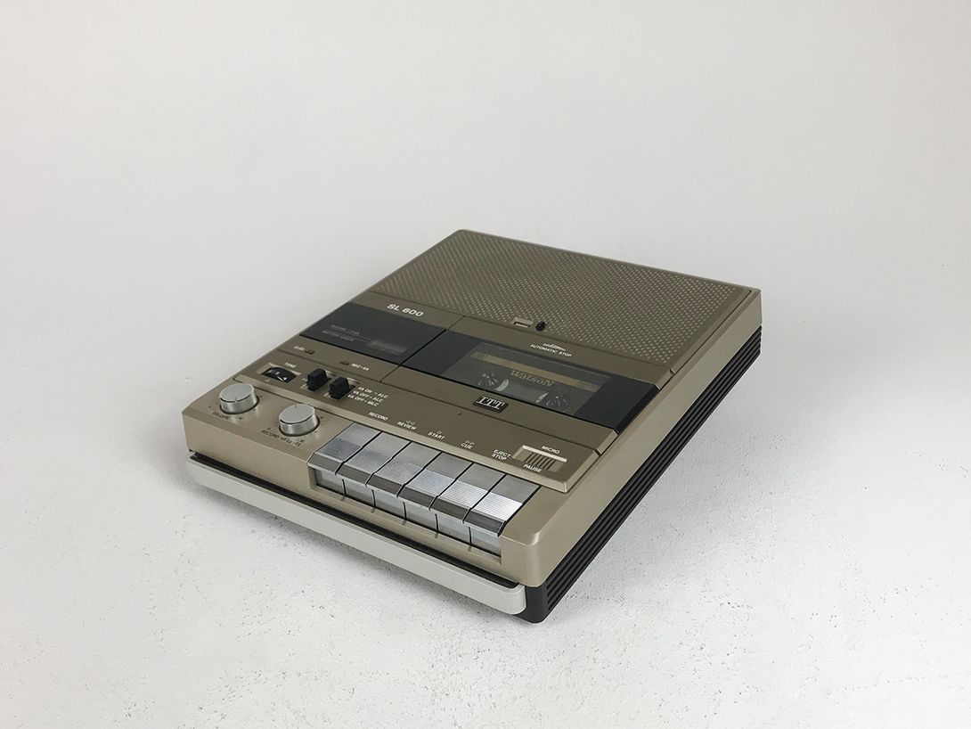 Foto ITT Cassette Recorder SL600