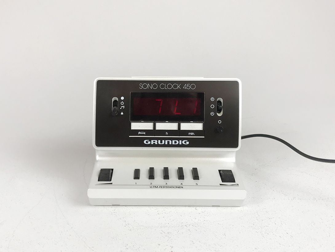 Foto Grundig Sono Clock 450, Germany