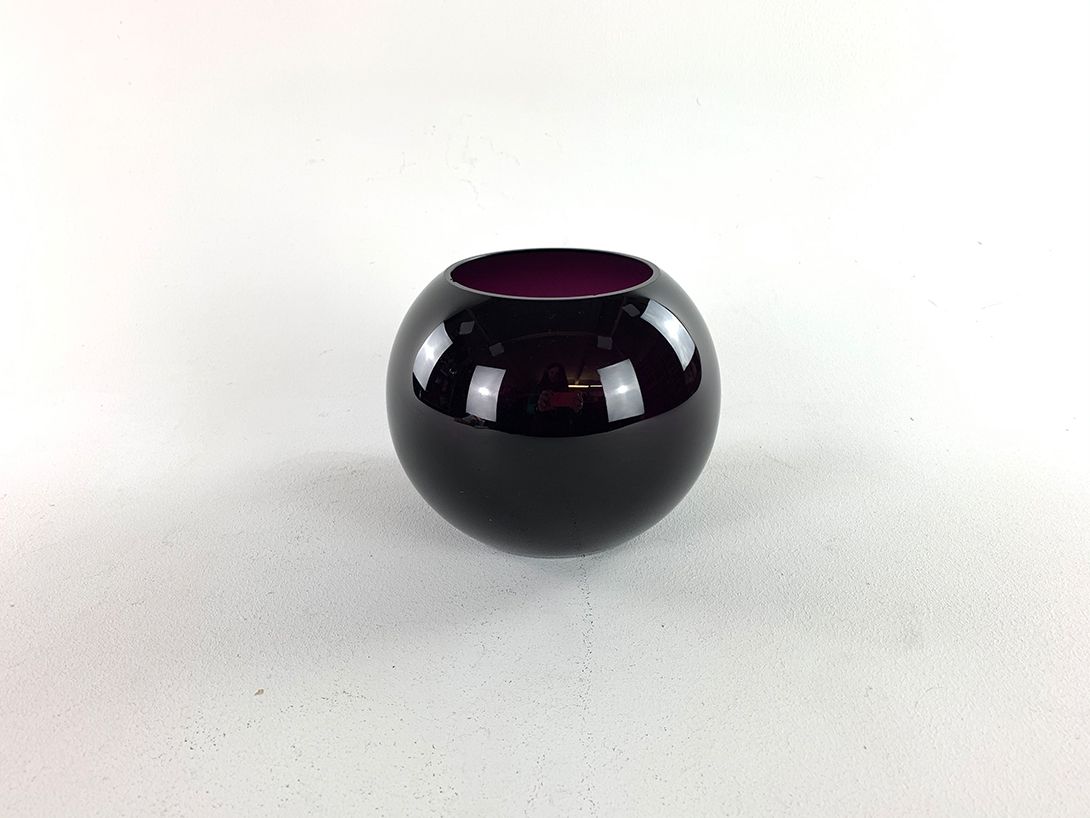 Foto Round Purple Glass Vase Bohemia h17