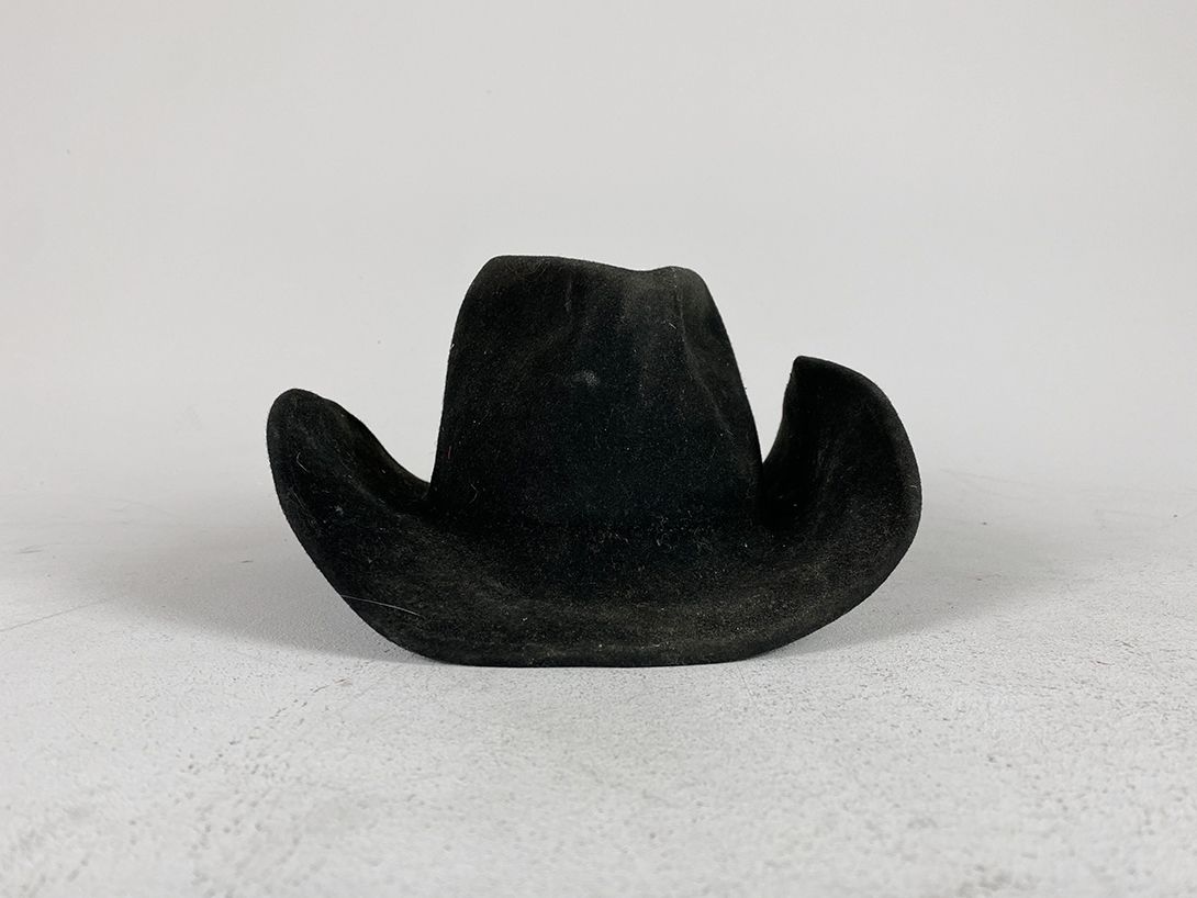 Foto Cowboy Hat with Two Pistols