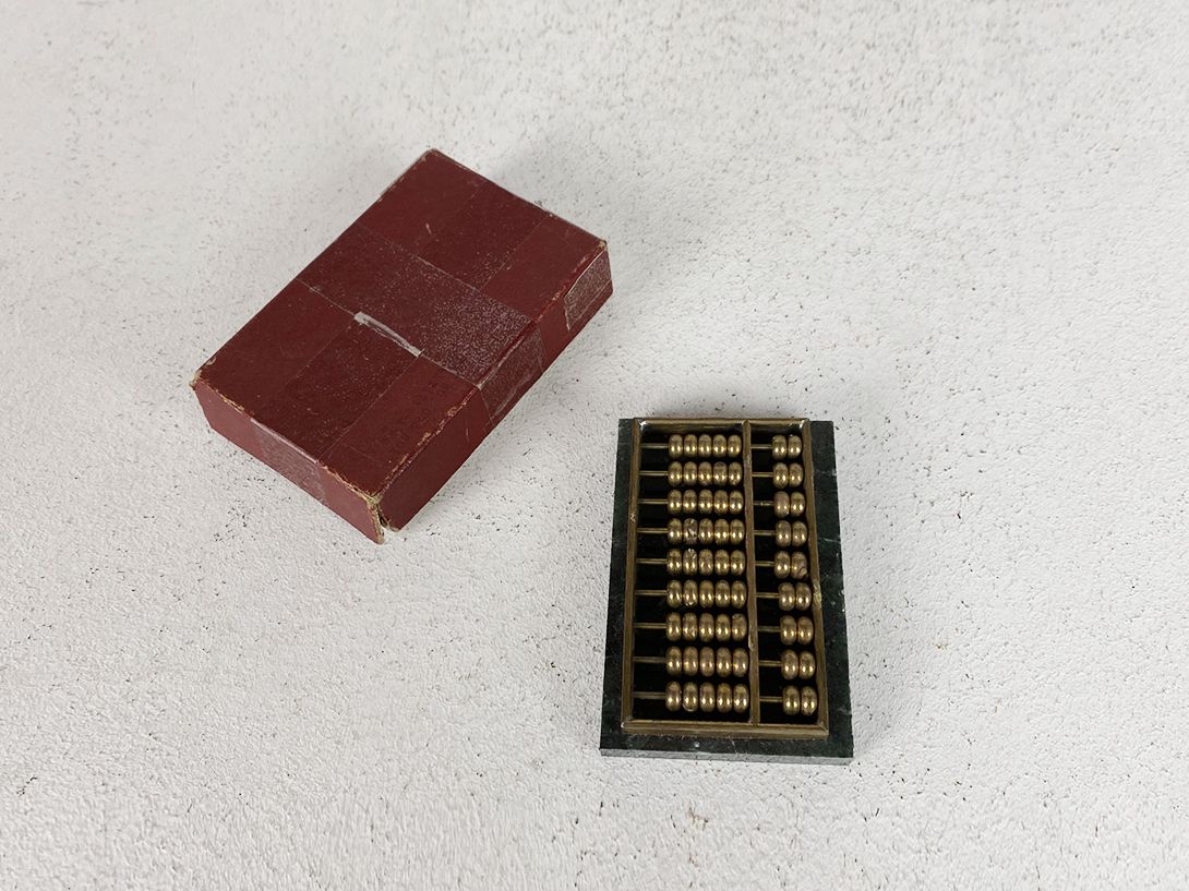 Foto Golden Pocket Abacus in Cardboard Box h10