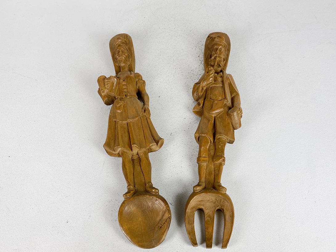 Foto Pair of Wooden Carved Cutlery People, Thuringia