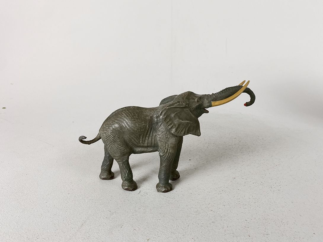 Foto Elephant Sculpture h18x7x26