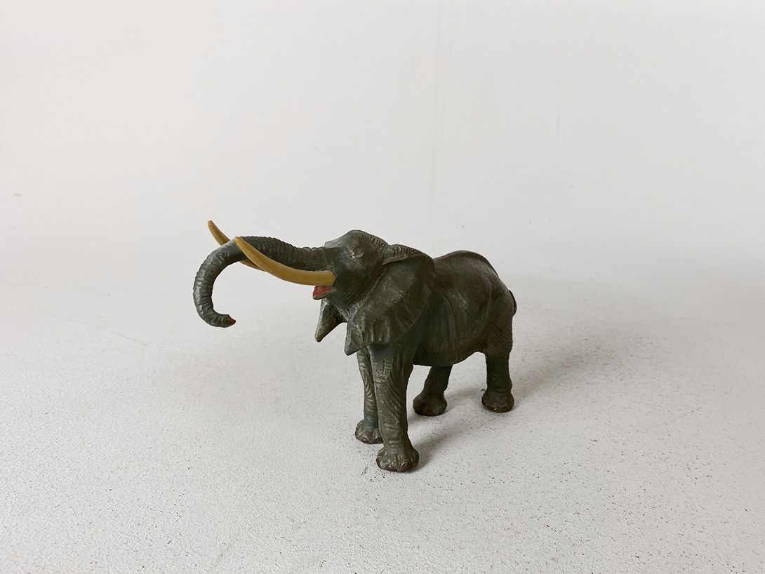 Foto Elephant Sculpture h18x7x26