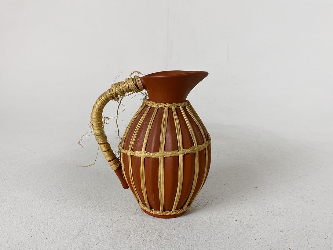 Foto Terracotta Jug Vase h16 E5