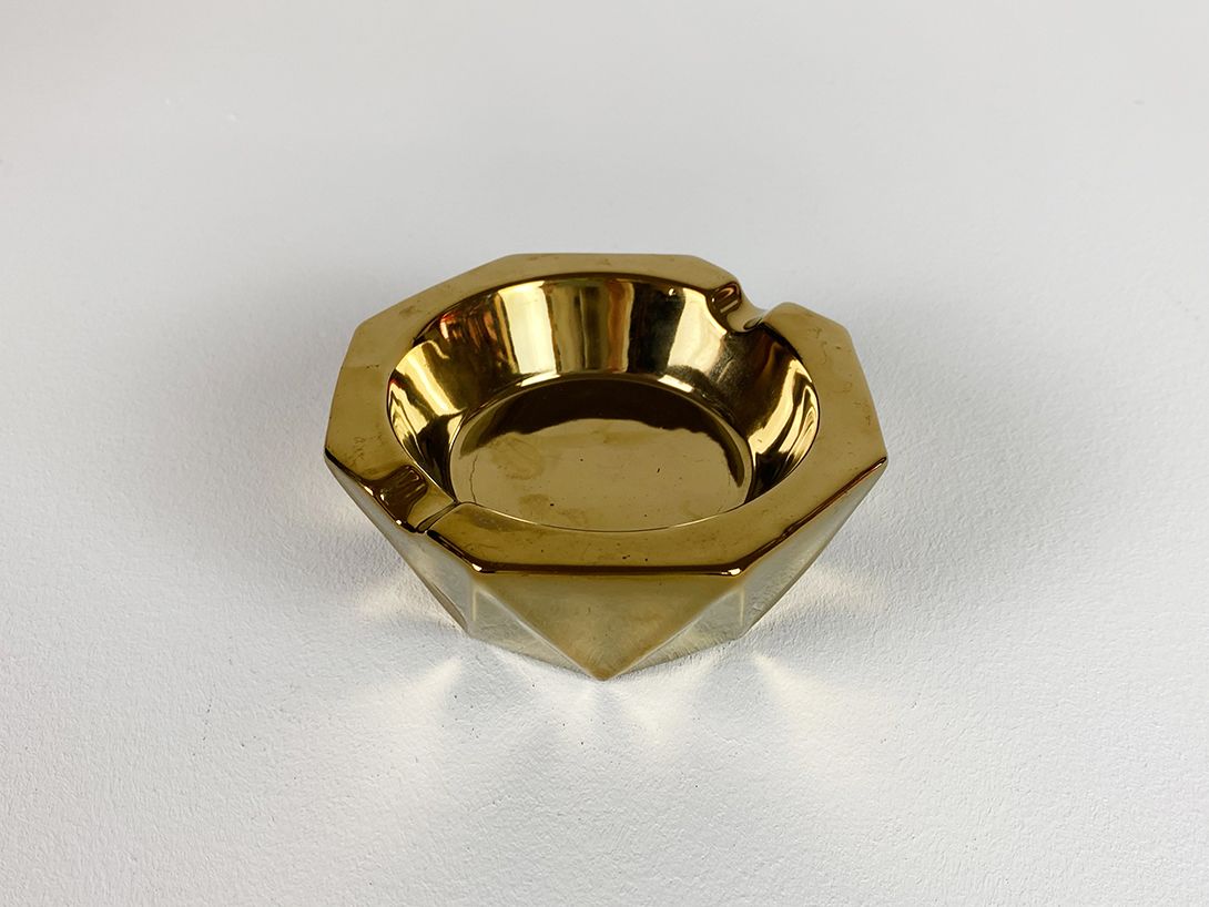 Foto Brass Angular Ashtray