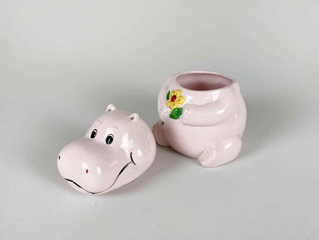 Foto Baby Pink Porcelain Hippo