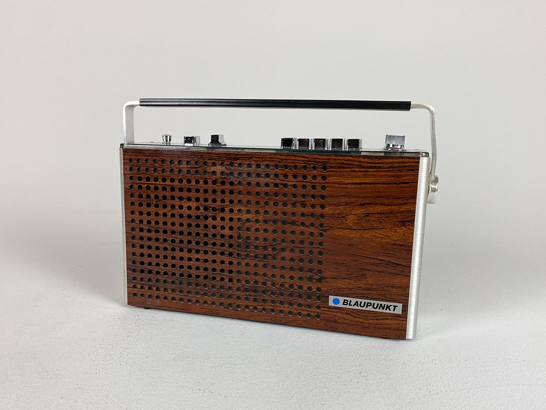 Foto Blaupunkt Radio with Wooden Facade