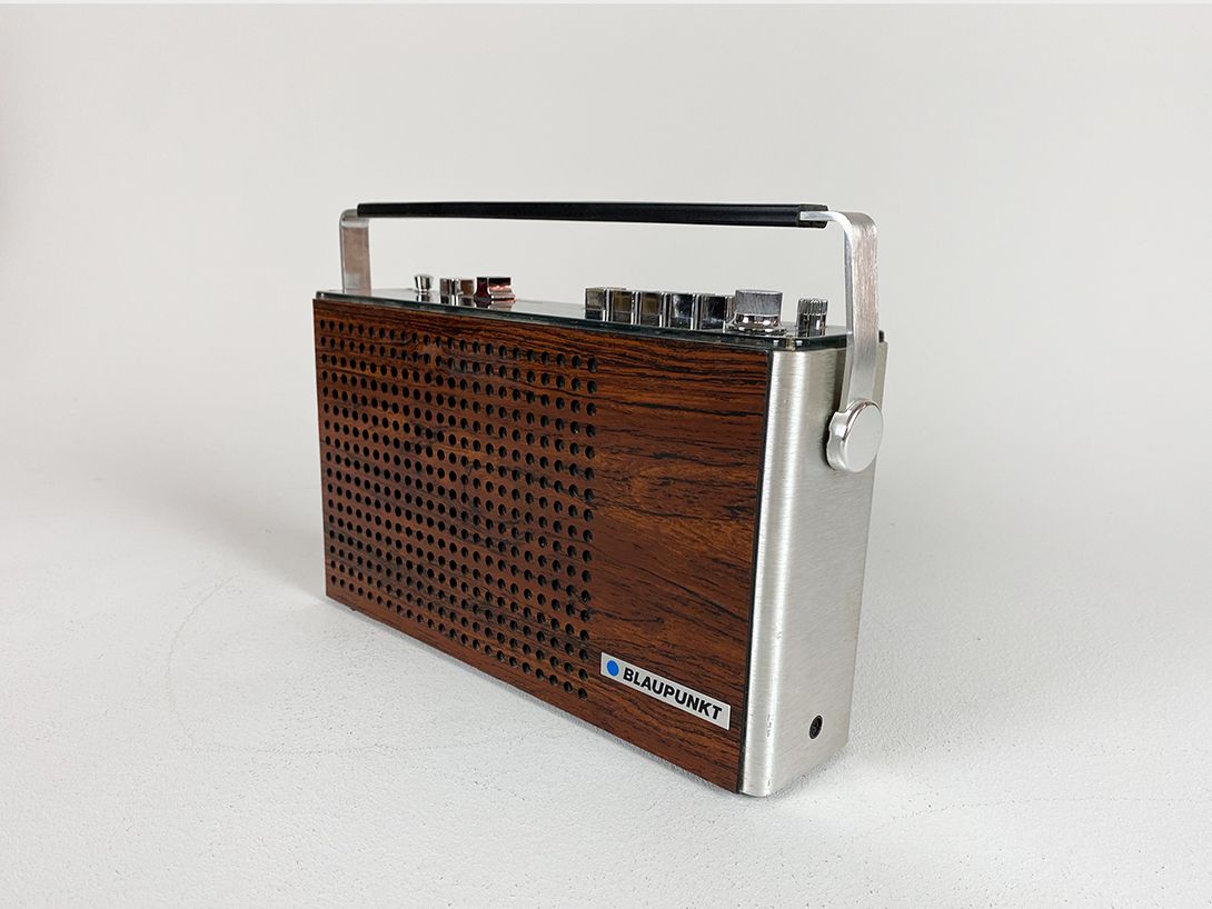 Foto Blaupunkt Radio with Wooden Facade
