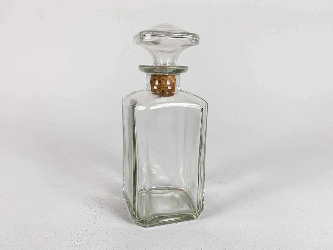 Foto Glass Carafe with Cork Lid h22x9x9