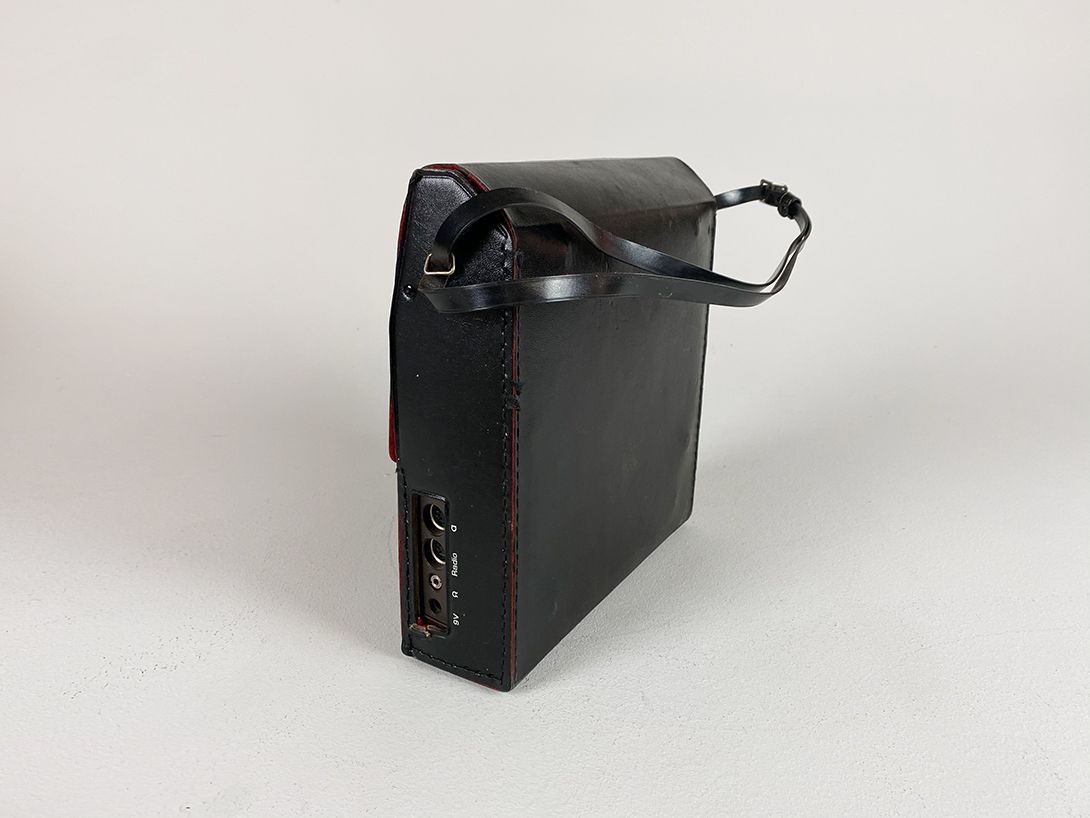 Foto Tape Recorder in Leather Bag, Germany