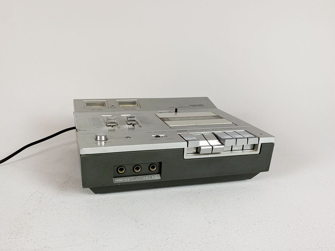 Foto Toshiba Tape Recorder h8x28x24