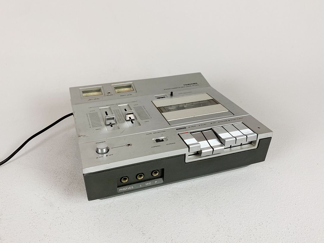 Foto Toshiba Tape Recorder h8x28x24