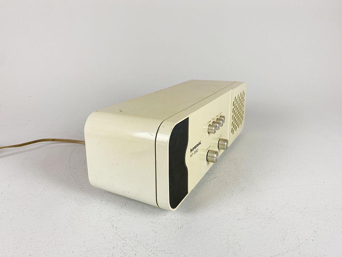 Foto Yellow Imperial Radio