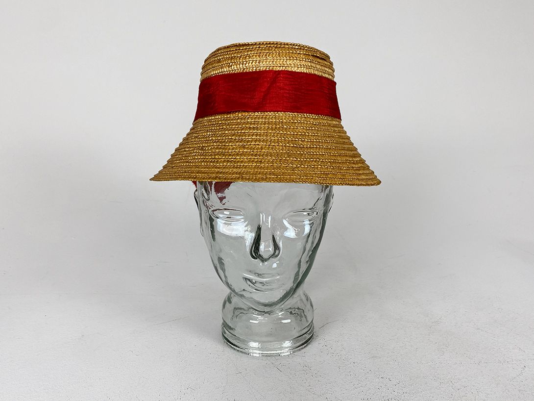 Foto Red Ribbon Hat h14x26