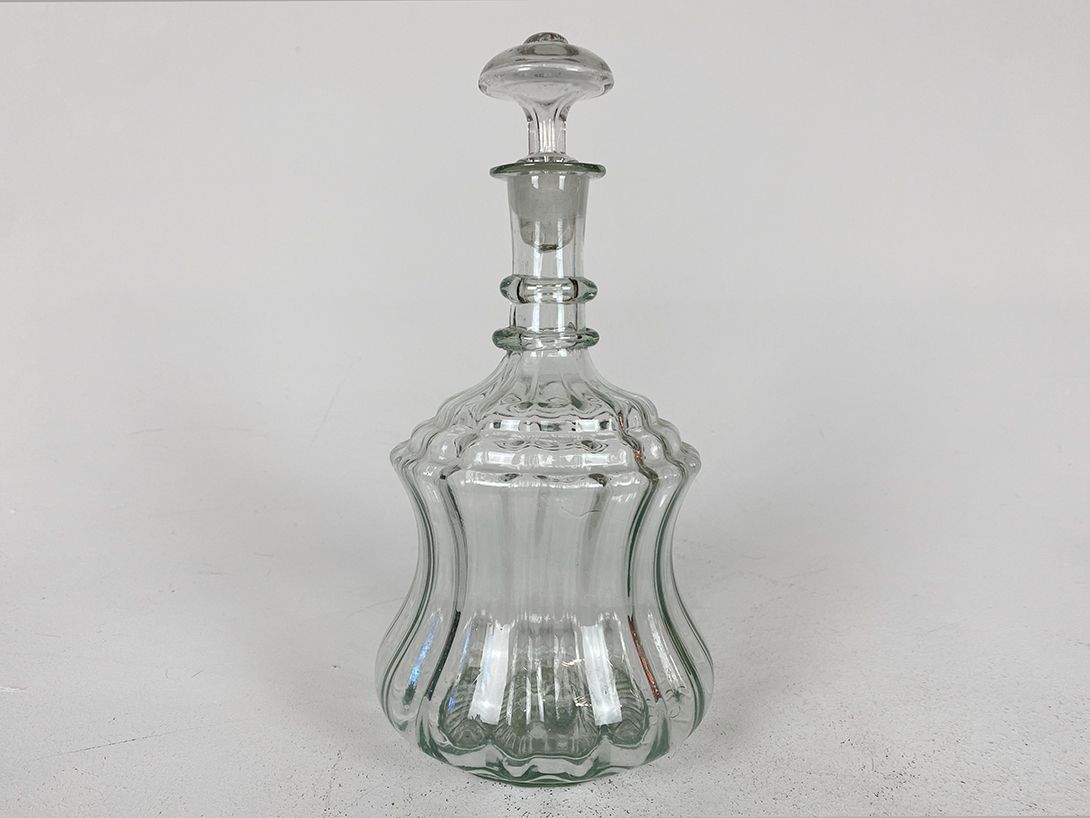 Foto Mouth Blown Glass Carafe 1890