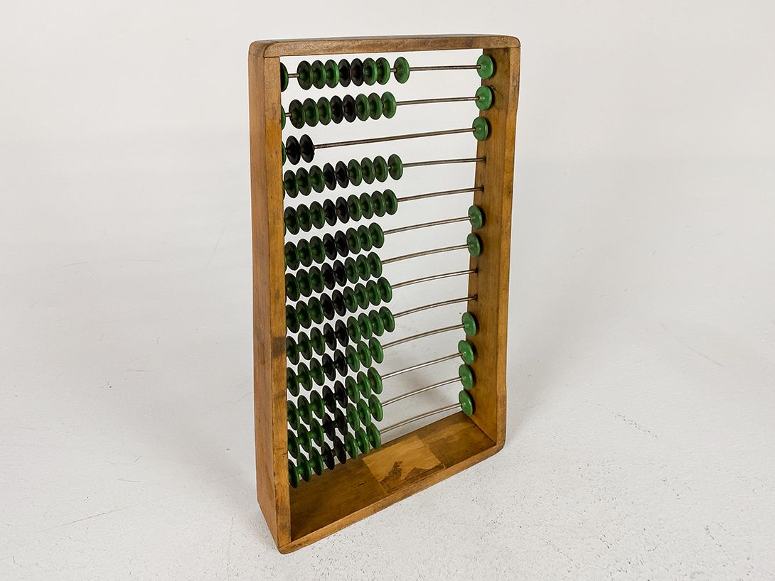 Foto Wooden Framed Abacus with Green Plastic Beads h48