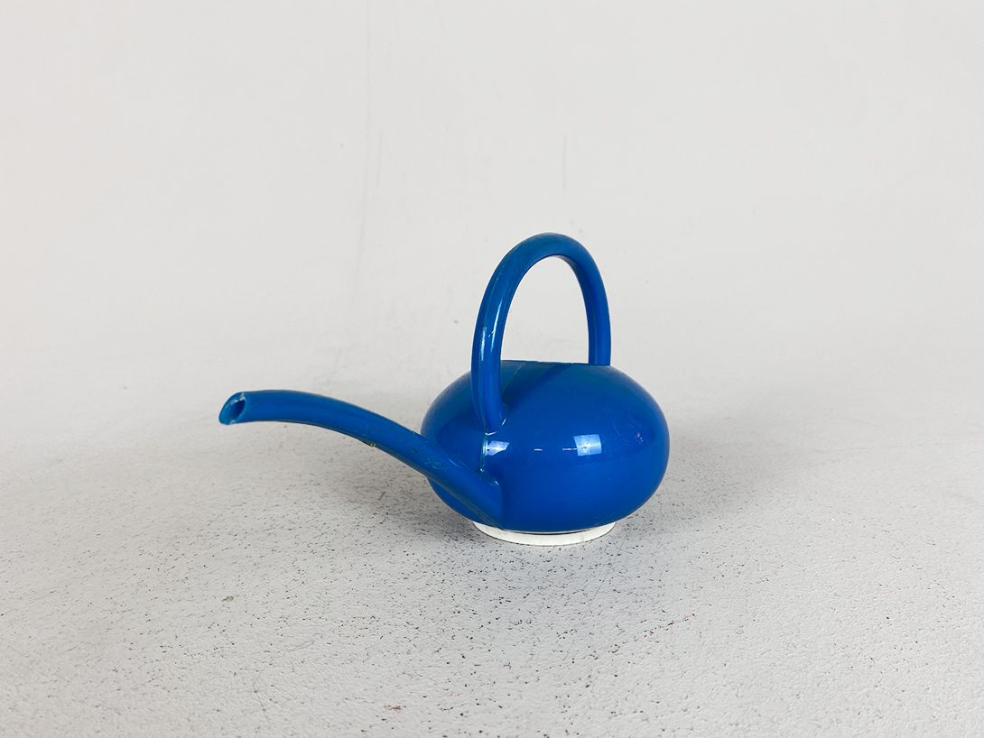 Foto Blue Watering Can