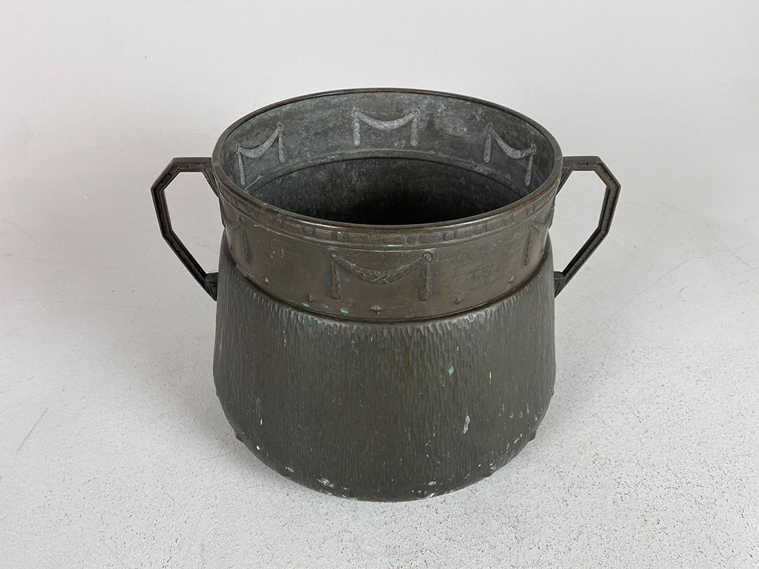 Foto Dark Metal Pot with Handles h24x35x25