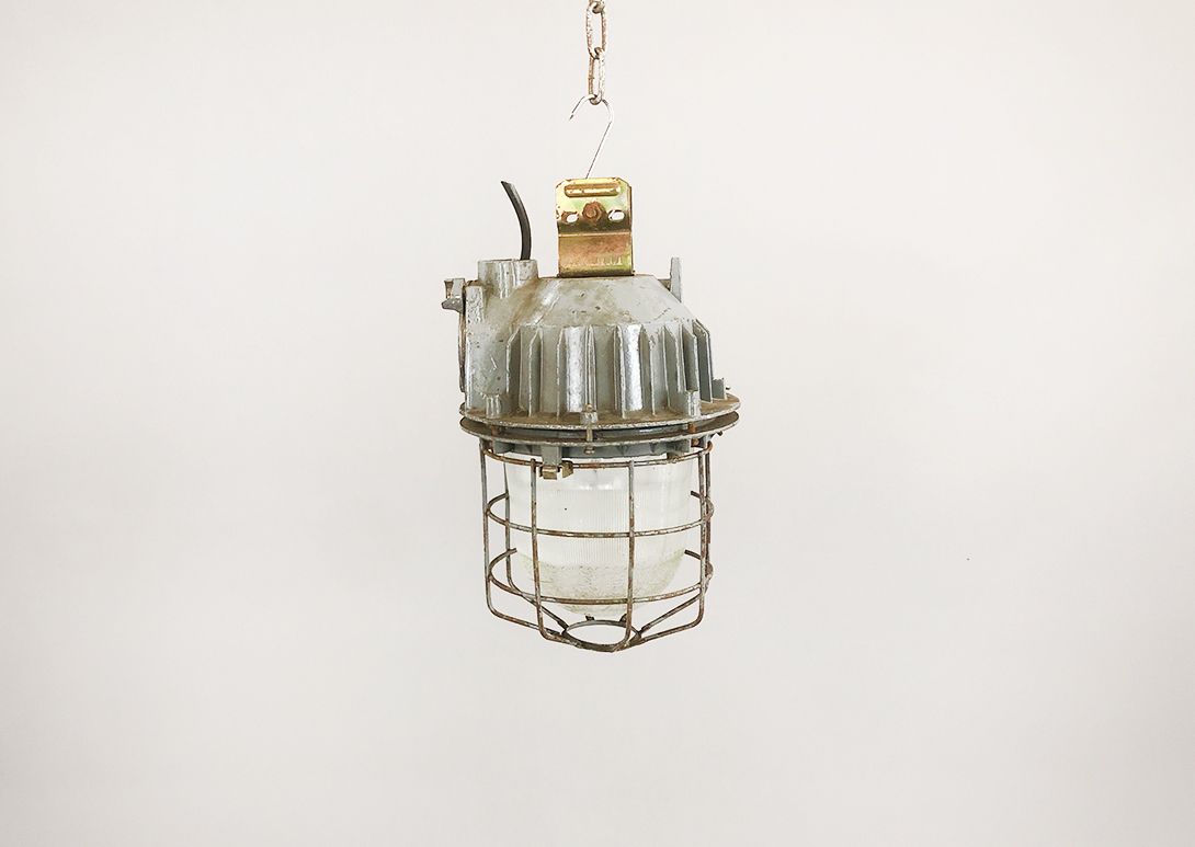Foto Pendant Bunker Lamp Industrial Caged Light  h40