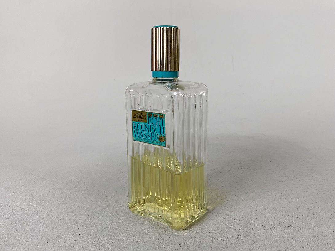Foto German Cologne Kölnisch Wasser h22x8x6