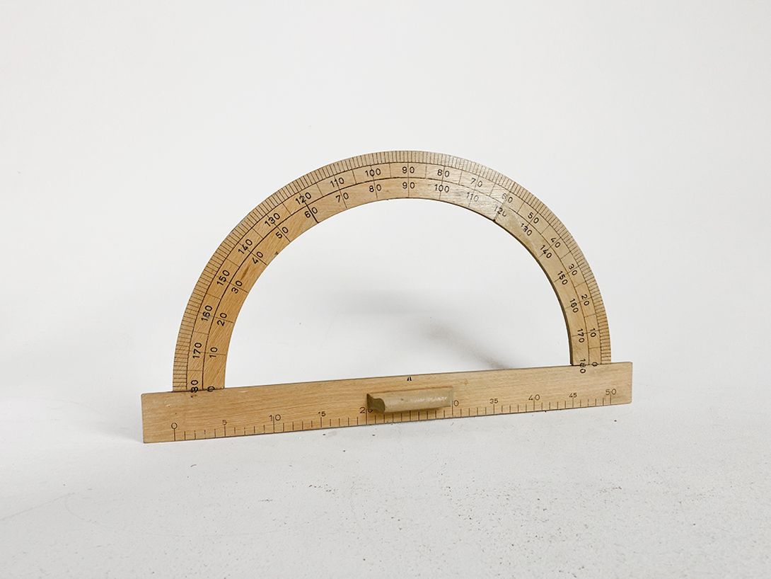 Foto Big Ruler for School h30x56