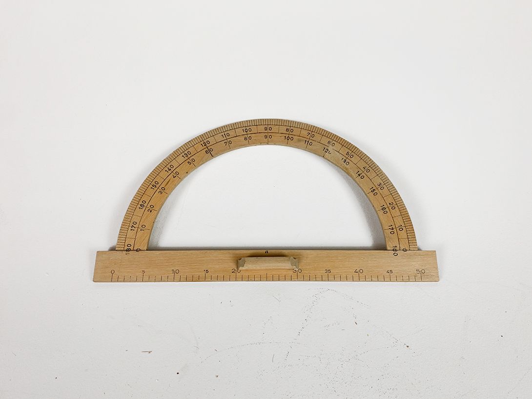 Foto Big Ruler for School h30x56