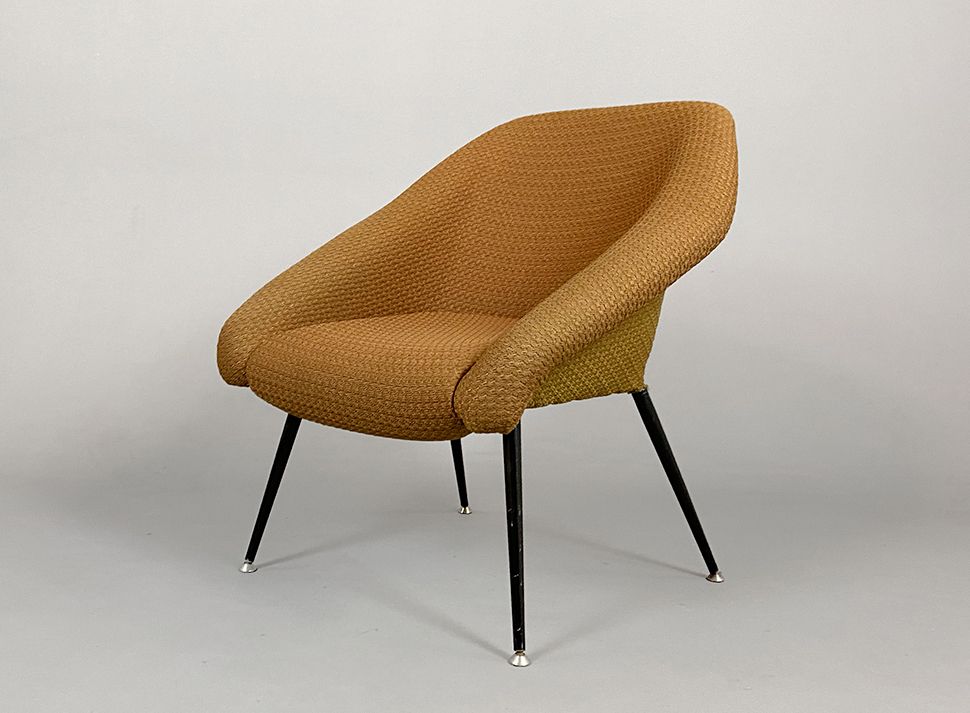 Foto Textile Laid Back Armchair in Light Brown