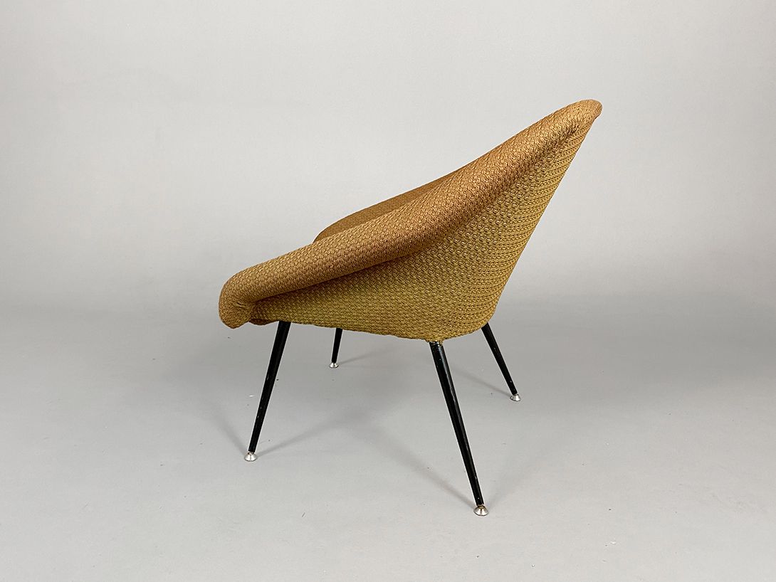 Foto Textile Laid Back Armchair in Light Brown