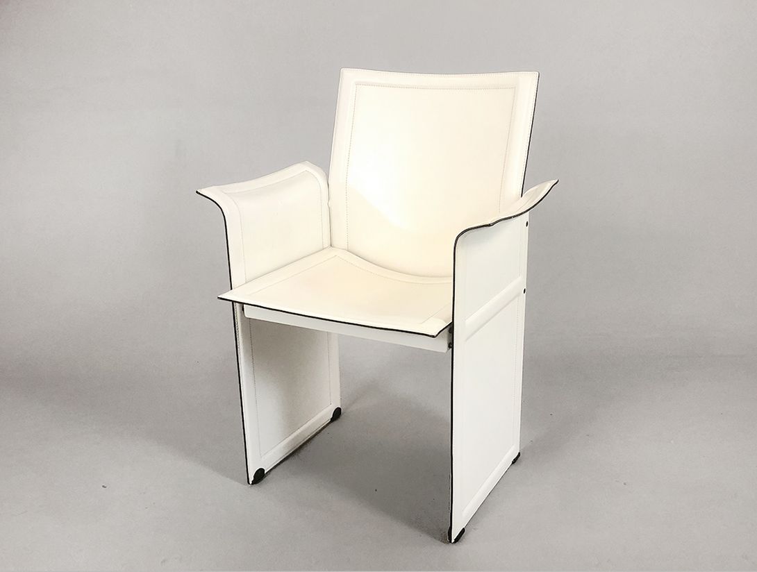 Foto Korium Chair by Tito Agnoli for Matteo Grassi Leather White