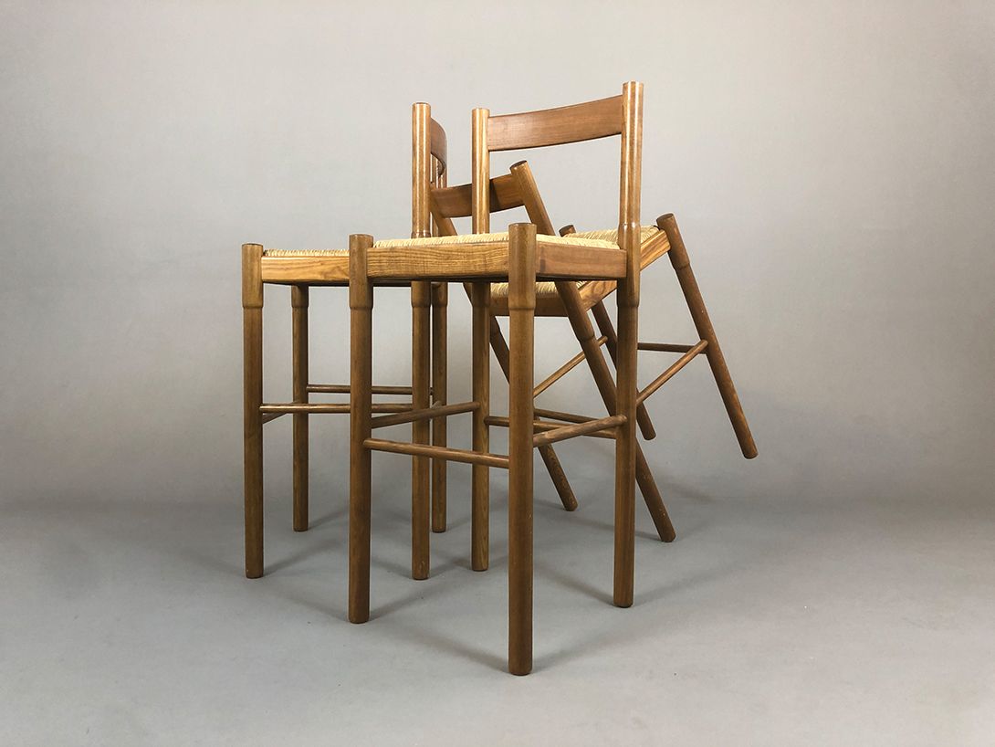 Foto Square Farmer Barstool Charlotte Perriand Attr.