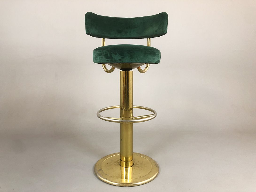 Foto Brass Barstool Las Vegas Covered with Green Velvet 1967 h93