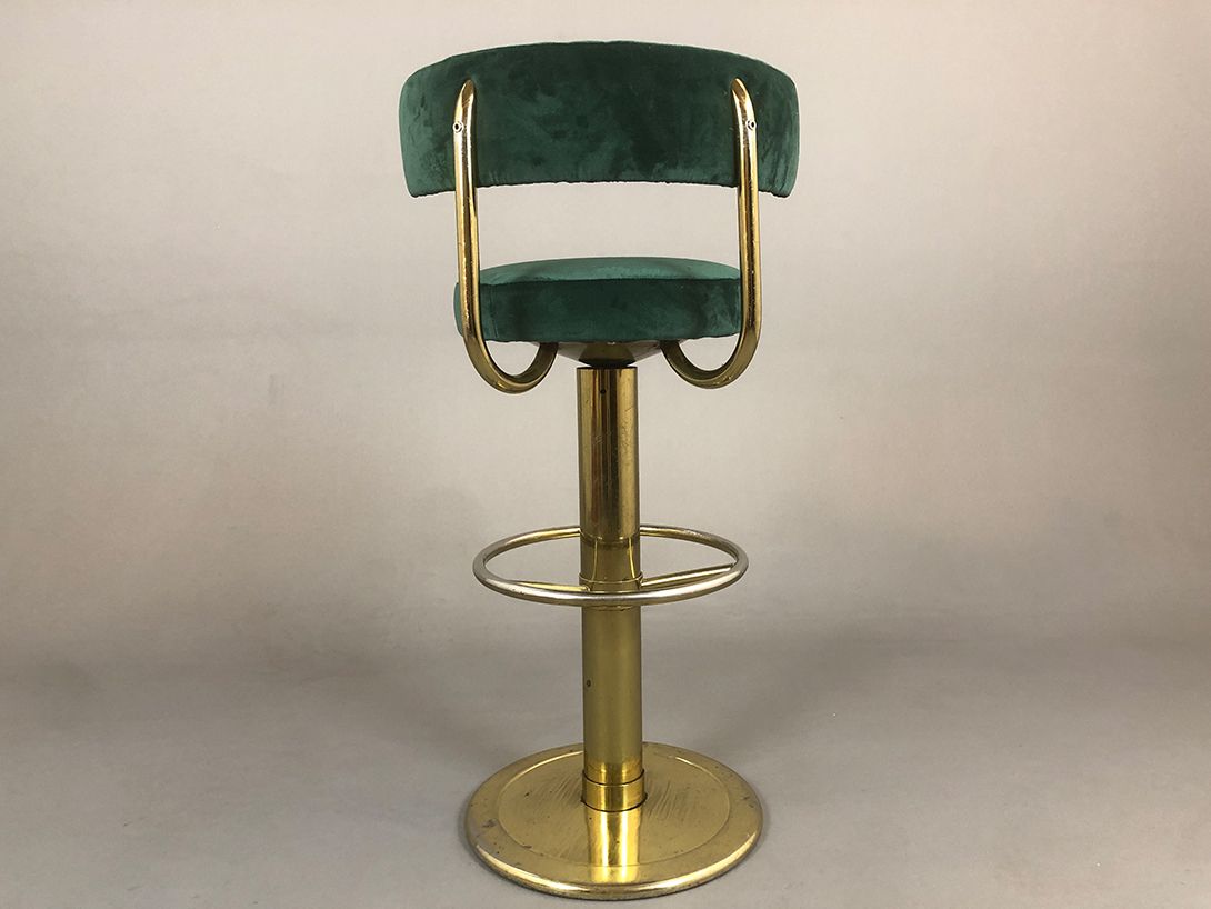 Foto Brass Barstool Las Vegas Covered with Green Velvet 1967 h93