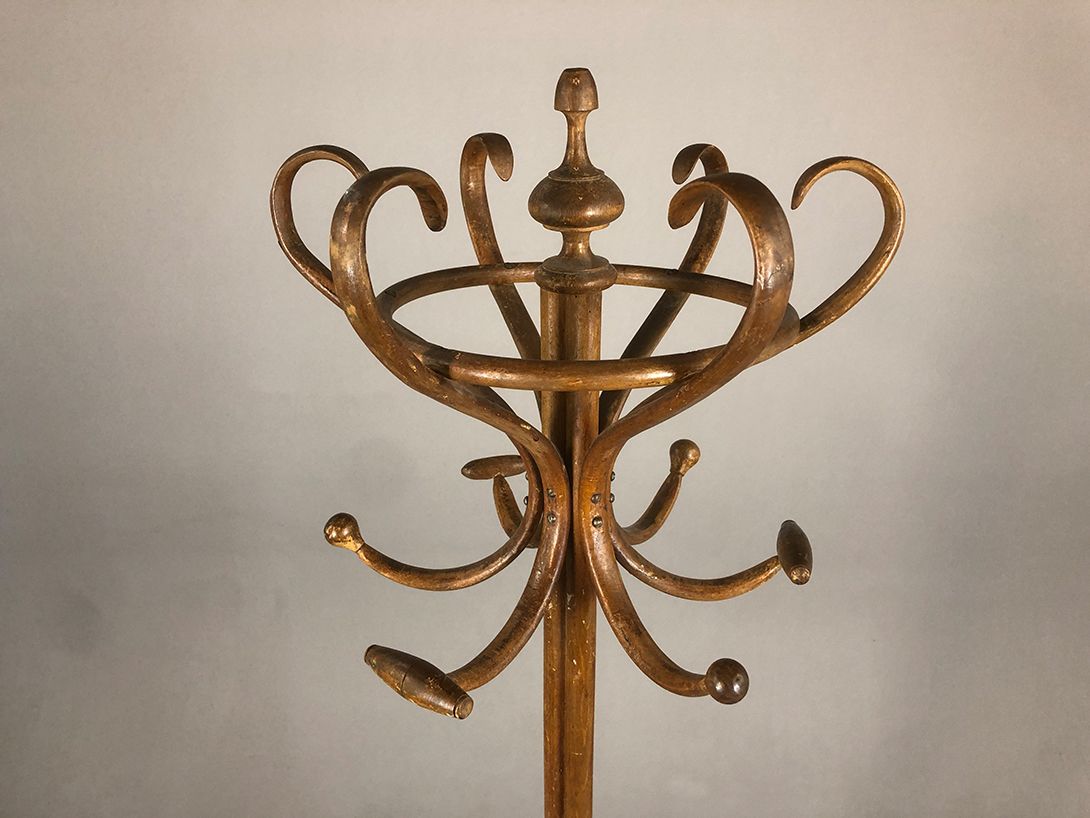 Foto Thonet Wardrobe Prague Wood Art Nouveau Coat Rack 1920s h187