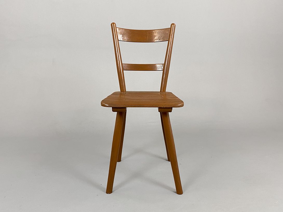 Foto Wooden Rustic Farmer Chair Stuttgart 1912