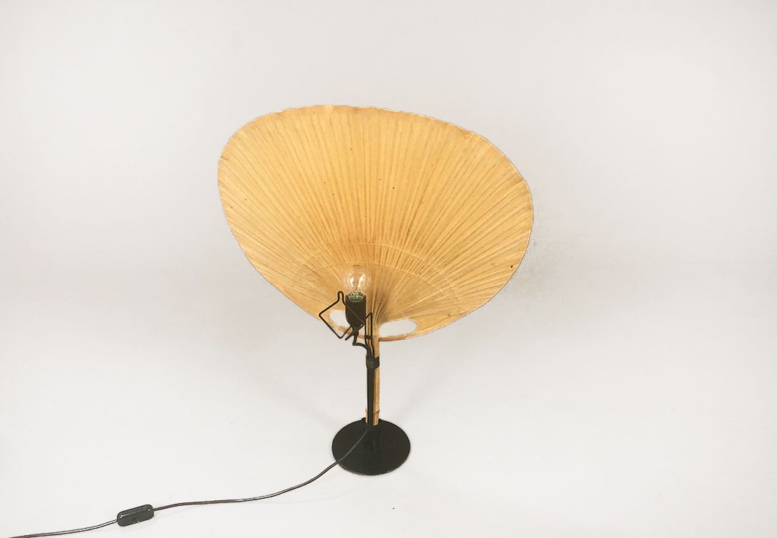 Foto Ingo Maurer Uchiwa II Table Lamp for M-Design h75