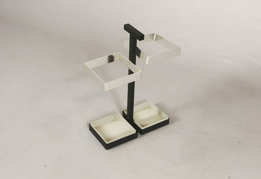 Foto Umbrella Stand Aluminium Hannover 1972 h75