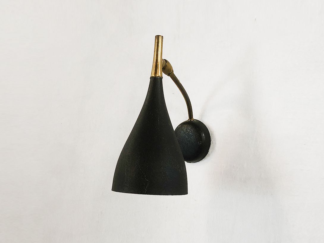 Foto Wall Lamp by Louis Kalff  Black Brass Details 1962 h22