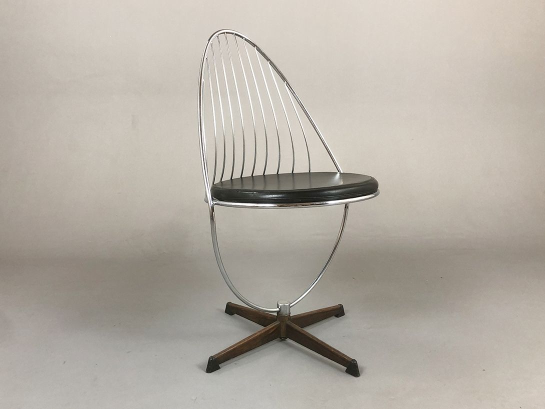 Foto Vintage Wired Metal Chrom Dining Chair with Leather Seat Pad 1974